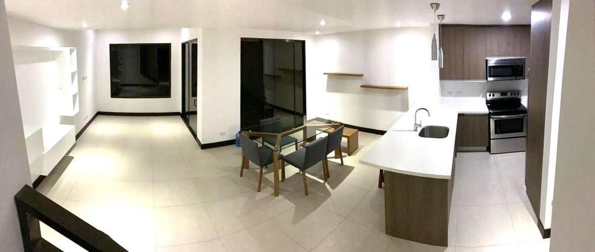 GUACHIPELIN NORTE! MODERNA CASA DE 3 HAB/2.5BAÑOS/2PARQUEOS/JARDIN/LINEA BLANCA - Imagen 2