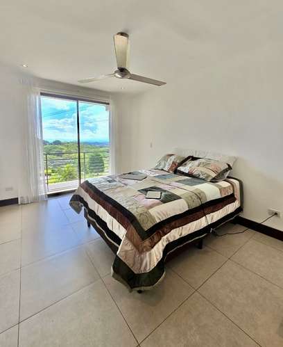GUACHIPELIN NORTE! MODERNA CASA DE 3 HAB/2.5BAÑOS/2PARQUEOS/JARDIN/LINEA BLANCA - Imagen 11