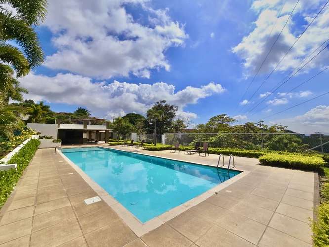 GUACHIPELIN NORTE! MODERNA CASA DE 3 HAB/2.5BAÑOS/2PARQUEOS/JARDIN/LINEA BLANCA - Imagen 16