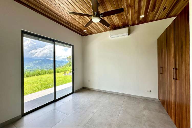 Se vende casa de lujo con vista panorámica en Escobal, Atenas (FAU) - Imagen 9