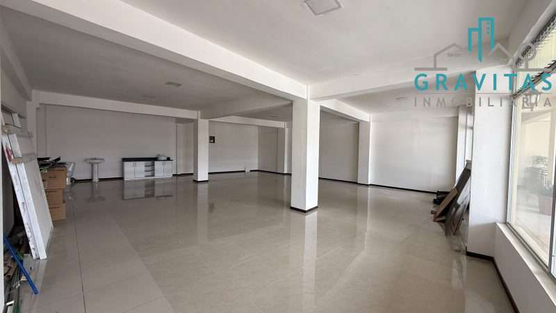 Local comercial en alquiler en Plaza San Rafael, Escazú ID 2093 - Imagen 1