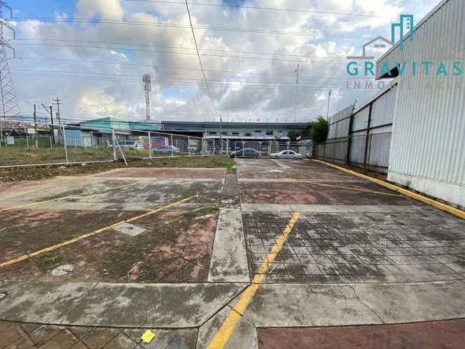 Alquiler de parqueo en la Uruca, 2100m2 ID 2095 - Imagen 11