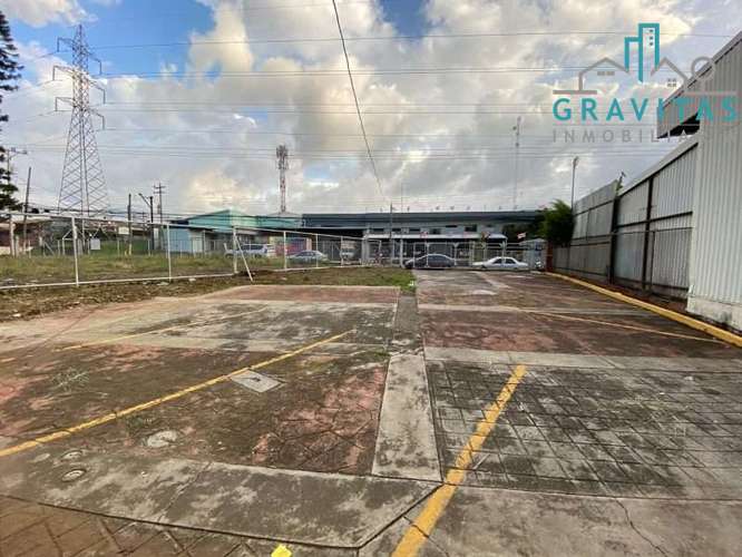 Alquiler de parqueo en la Uruca, 2100m2 ID 2095 - Imagen 14