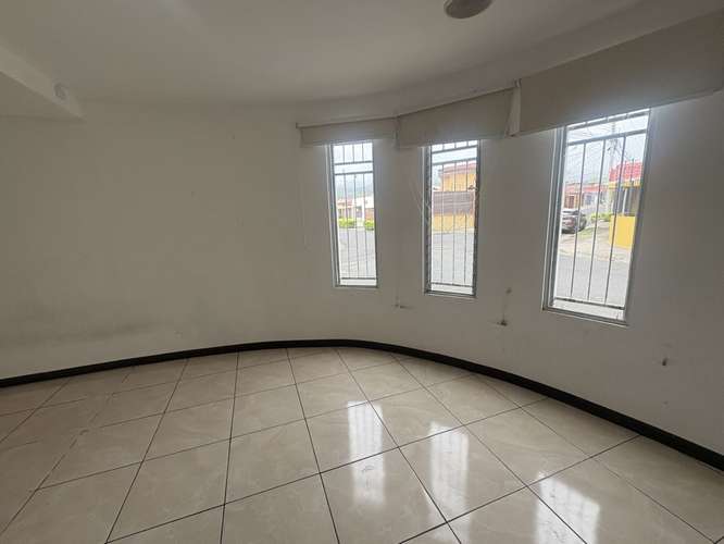 *Venta Casa para INVERSIÓN en Residencial Monserrat, Tres Ríos. - Imagen 14