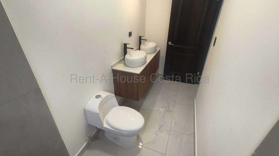 Venta Casa Independiente a Estrenar en 2026 – 3 Habitaciones Heredia - Imagen 13