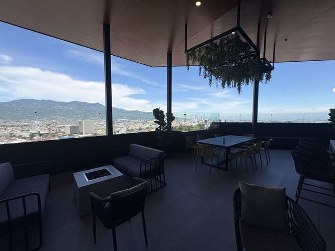 *Alquiler y Venta de Apartamento en Torre de Barrio Escalante.