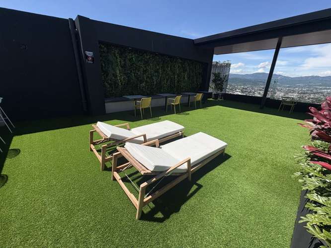 *Alquiler y Venta de Apartamento en Torre de Barrio Escalante.