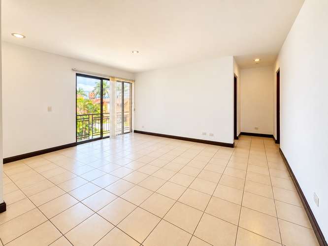 Casa amplia en alquiler en condominio de Escazú  - Imagen 11
