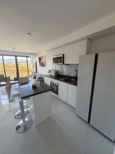 Apartamento de lujo amueblado en alquiler en Soho Paradisus, Rohrmoser