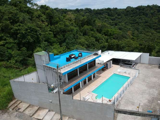 Espectacular residencia multinivel con piscina y vista panorámica al mar en Caldera, Puntarenas