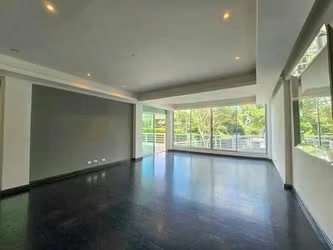 Apartamento en 1er nivel con terraza grande en Bello Horizonte Escazú