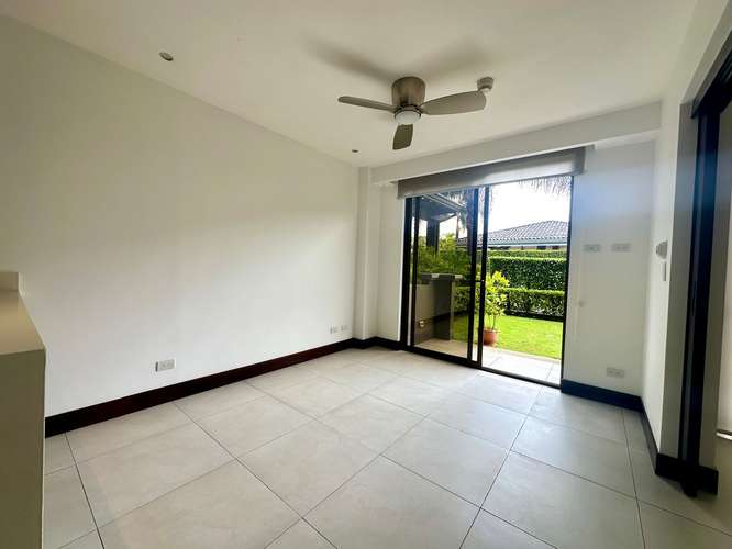 Apartamento en venta en Condominio Montesol, Santa Ana | Propiedad con inquilino - Imagen 20