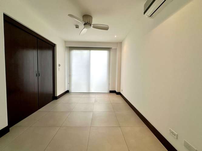 Apartamento en venta en Condominio Montesol, Santa Ana | Propiedad con inquilino - Imagen 3