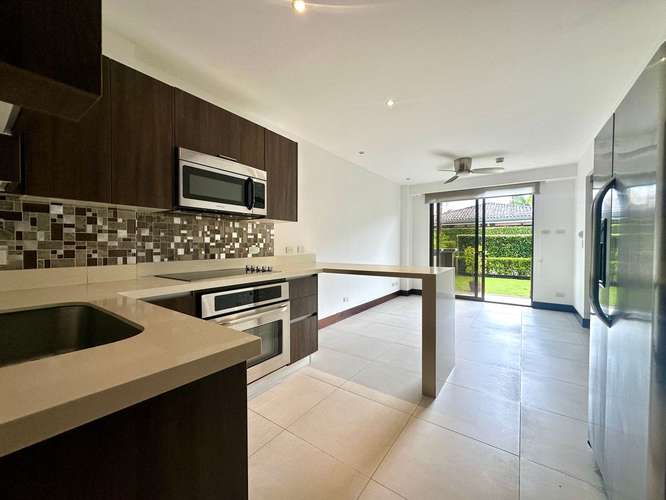 Apartamento en venta en Condominio Montesol, Santa Ana | Propiedad con inquilino - Imagen 6