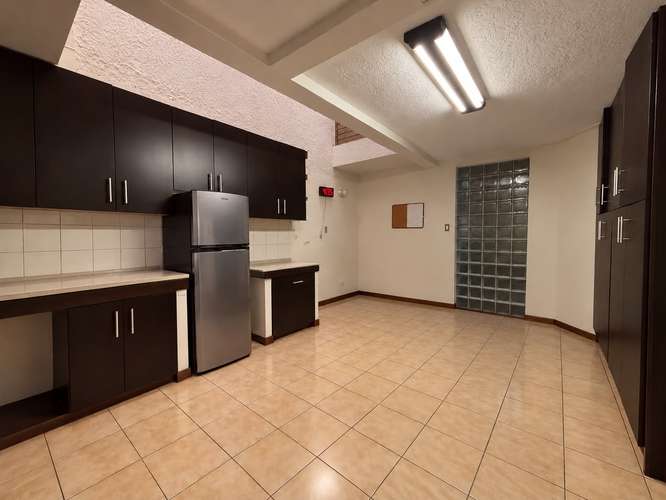 Se vende casa amplia Rohrmoser - Imagen 5