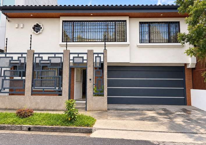 Se vende casa amplia Rohrmoser - Imagen 1