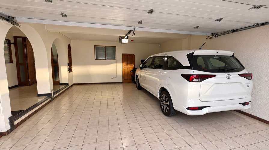 Se vende casa amplia Rohrmoser - Imagen 2