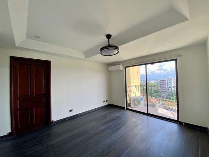 ALQUILER DE APARTAMENTO EN ESCAZÚ