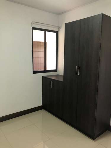 SE ALQUILA APARTAMENTO EN LA TRINIDAD DE MORAVIA - Imagen 6
