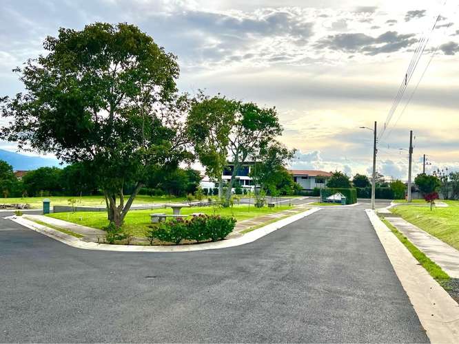  LOTES EN VENTA | CONDOMINIO VILLA VAL VENTUS  San Isidro de Heredia
