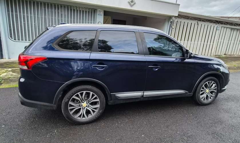 Mitsubishi Outlander 2018 - Imagen 3