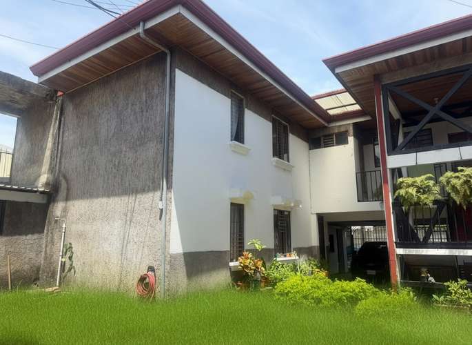 EN VENTA –  EDIFICIO DE APARTAMENTOS  -   ALAJUELA CENTRO