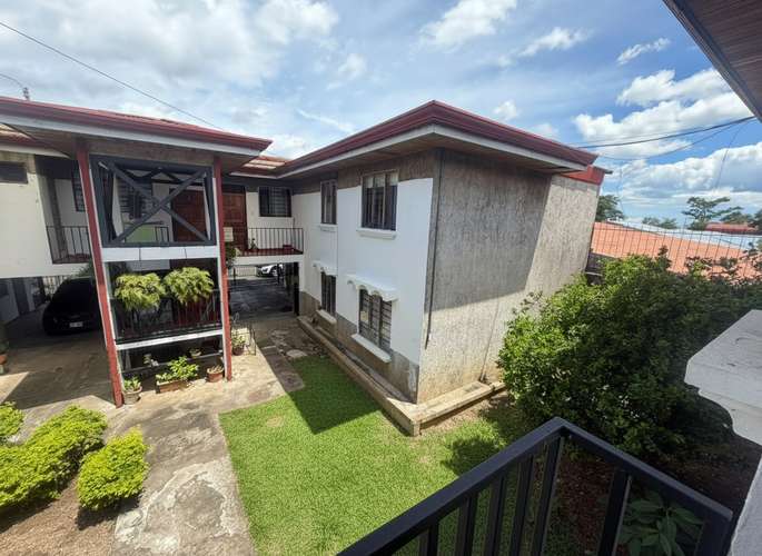 EN VENTA –  EDIFICIO DE APARTAMENTOS  -   ALAJUELA CENTRO
