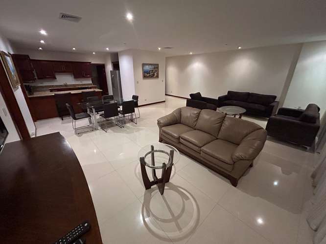 EXPECTACULAR CONDOMINIO ESCAZÚ 210m2 2 hab 2 B $2300