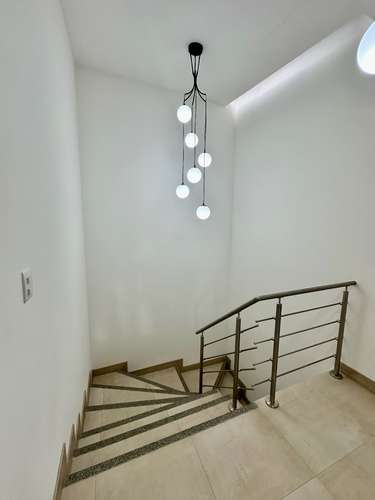 ALQUILER DE HERMOSA CASA RN CONDOMINIO CON LINEA BLANCA - Imagen 18