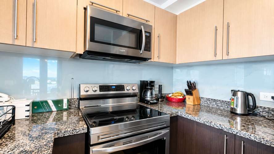 SE ALQUILA APARTAMENTO AMUEBLADO | TORRE PASEO COLÓN - Imagen 4