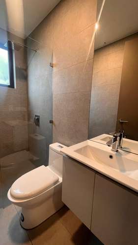SE ALQUILA APARTAMENTO CON LINEA BLANCA EN NÚCLEO SABANA