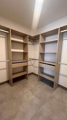 SE ALQUILA APARTAMENTO CON LINEA BLANCA EN NÚCLEO SABANA