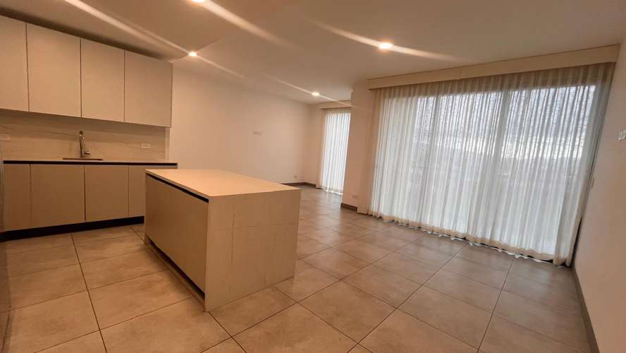 SE ALQUILA APARTAMENTO CON LINEA BLANCA EN NÚCLEO SABANA