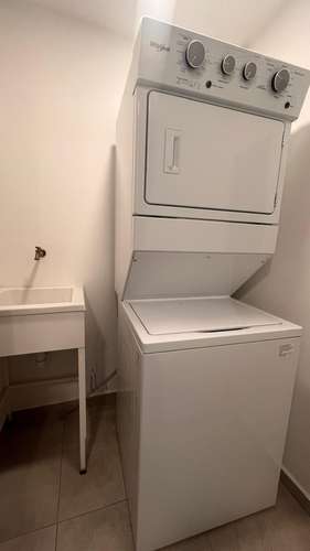 SE ALQUILA APARTAMENTO CON LINEA BLANCA EN NÚCLEO SABANA
