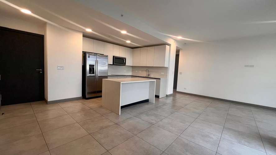 SE ALQUILA APARTAMENTO CON LINEA BLANCA EN NÚCLEO SABANA