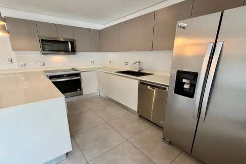 Alquiler Casa Moderna con Jardín en Condominio Source Living, Guachipelín, Escazú - Imagen 5