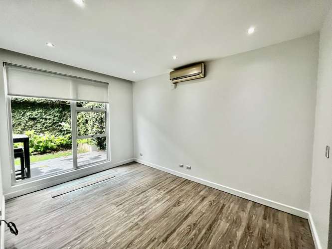 SANTA ANA! MODERNA CASA TIPO TOWNHOUSE DE 2 HAB/2BAÑOS/LÍNEA BLANCA/JARDIN/2PARQUEOS - Imagen 6