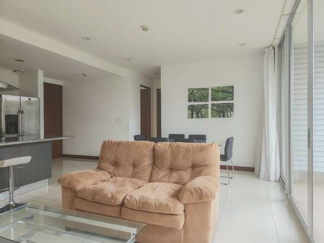 Apartamento DE LUJO  Escazu  2 HAB con JARDIN - Imagen 11