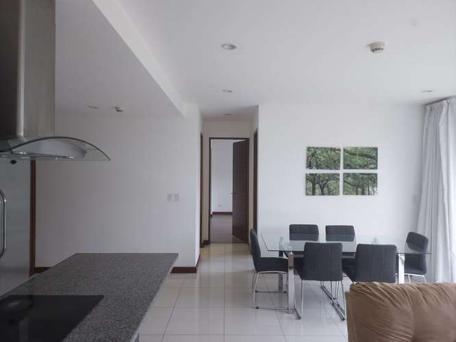 Apartamento DE LUJO  Escazu  2 HAB con JARDIN - Imagen 4