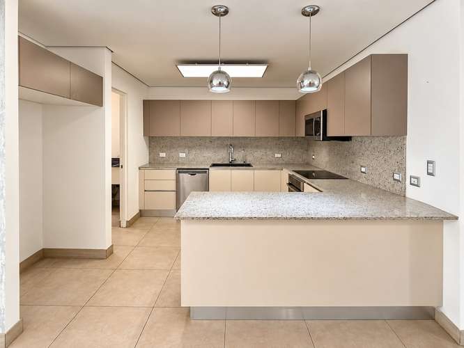 GUACHIPELIN NORTE  |   3 HABITACIONES + LINEA BLANCA + SALA TV  |  199m² - Imagen 3