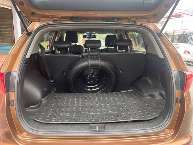 Kia sportage 2017 buen estado - Imagen 4