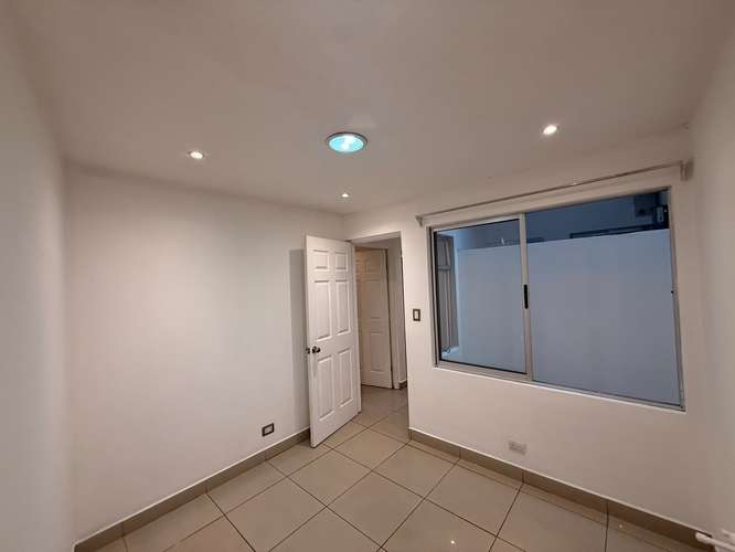 APARTAMENTO EN ALQUILER EN LA URUCA - Imagen 8
