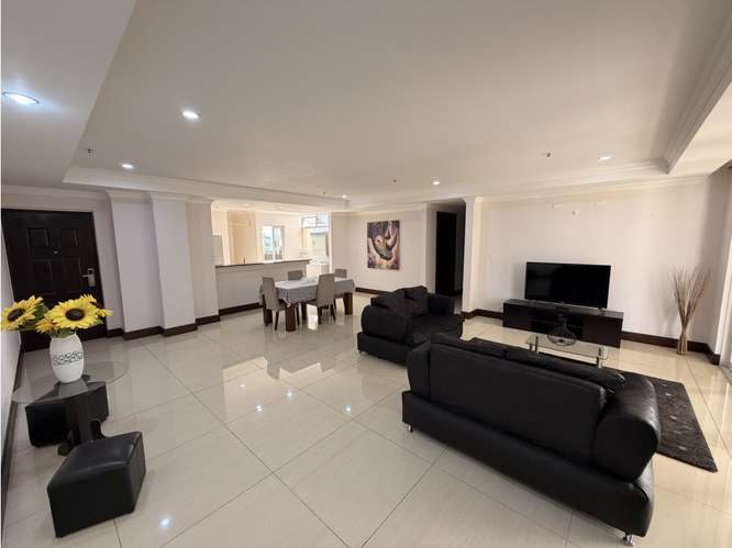 Apartamento amueblado en alquiler | San José, Sabana | $1800 - Imagen 3