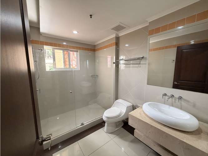 Apartamento amueblado en alquiler | San José, Sabana | $1800 - Imagen 8