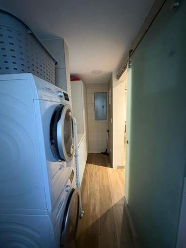 Exclusivo Apartamento de 170 m² con 4 Parqueos en Santa Ana - Imagen 13