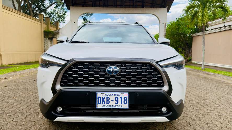  TOYOTA COROLLA CROSS HYBRID 2022 | 50 MIL KM | CUERO | SUNROOF | RÉCORD AGENCIA - Imagen 9