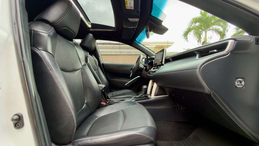  TOYOTA COROLLA CROSS HYBRID 2022 | 50 MIL KM | CUERO | SUNROOF | RÉCORD AGENCIA - Imagen 13