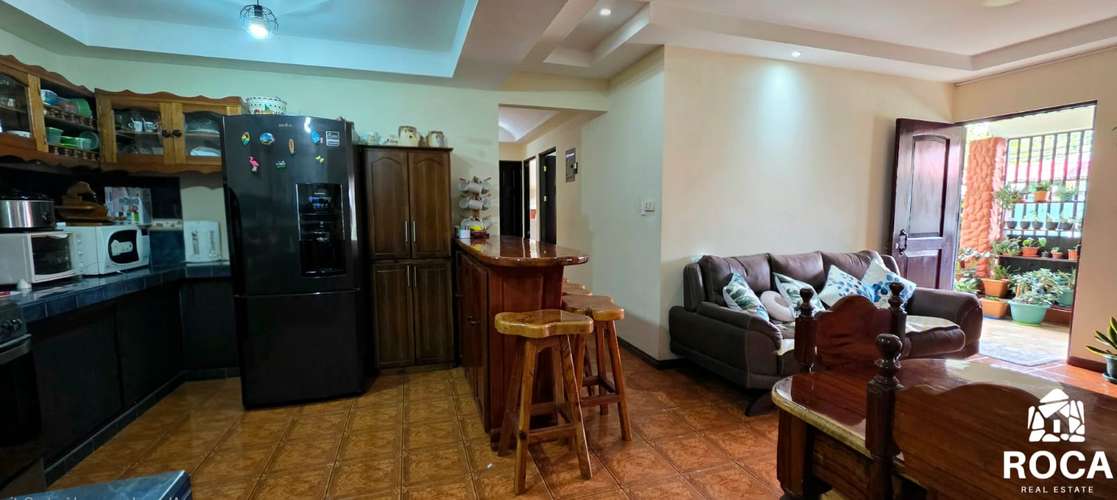 Linda casa en venta en Residencial villas del sur PZ
