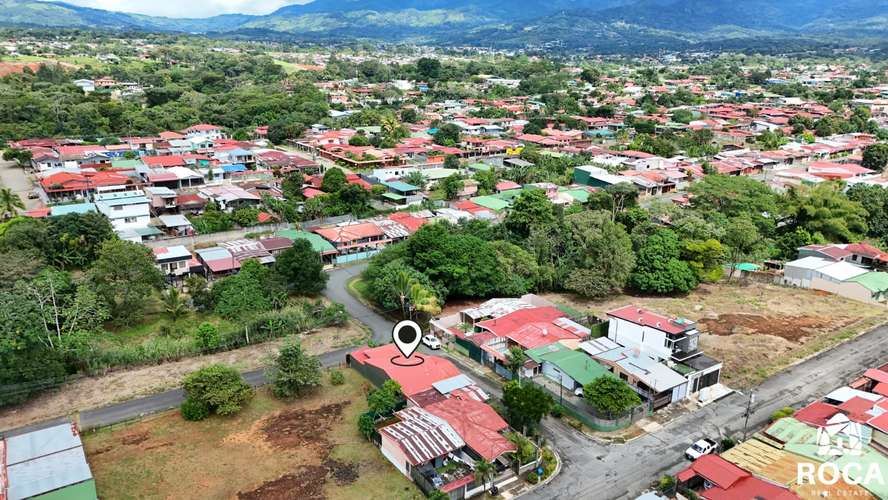 Linda casa en venta en Residencial villas del sur PZ