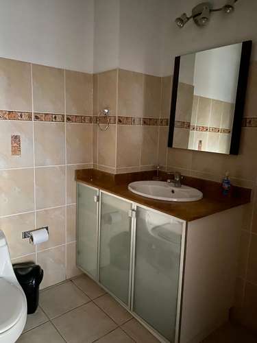 VENTA – APARTAMENTO AMUEBLADO EN TREJOS MONTEALEGRE, ESCAZÚ - Imagen 6